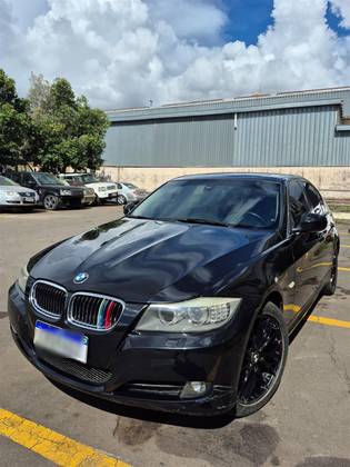 BMW 325i 2.5 SEDAN 24V GASOLINA 4P AUTOMÁTICO BMW 325i 2.5 SEDAN 24V GASOLINA 4P AUTOMÁTICO